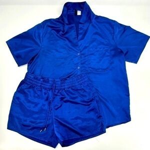 UEC Divided royal blue shorts silky pajama set size large